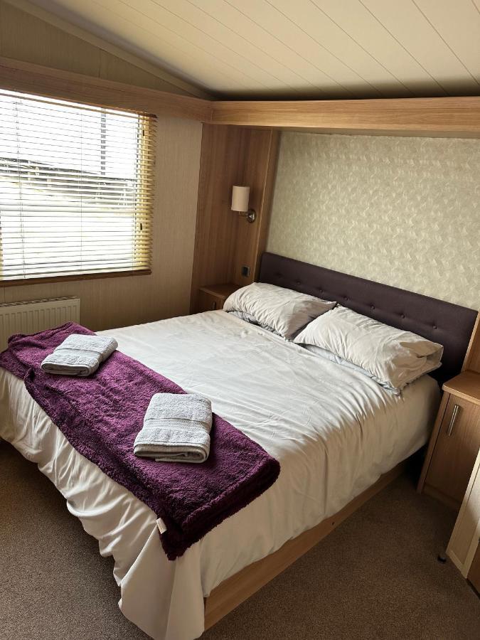 Sea Breeze Cabin Пул Экстерьер фото